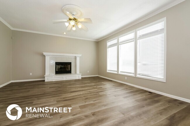 Foto del edificio - 4811 Lone Elm