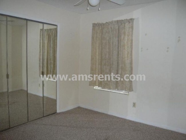 Foto del edificio - 2902 Fox Squirrel Dr