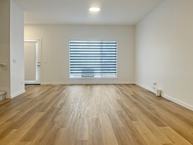 Photo du bâtiment - 3118 Challand Ln