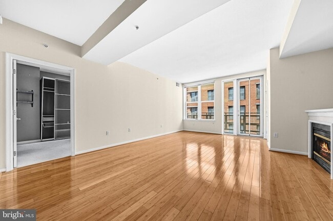 Photo - 715 6th St NW Apartment