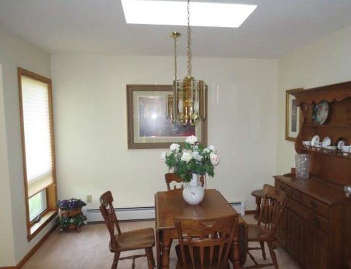 Primary Photo - 721 Peirson Ave