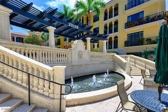 Building Photo - 8001 Via Monte Carlo Way