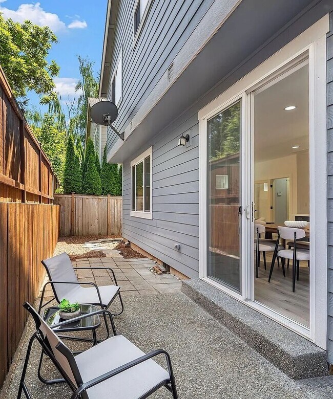 Foto del edificio - Gated Community in Bothell