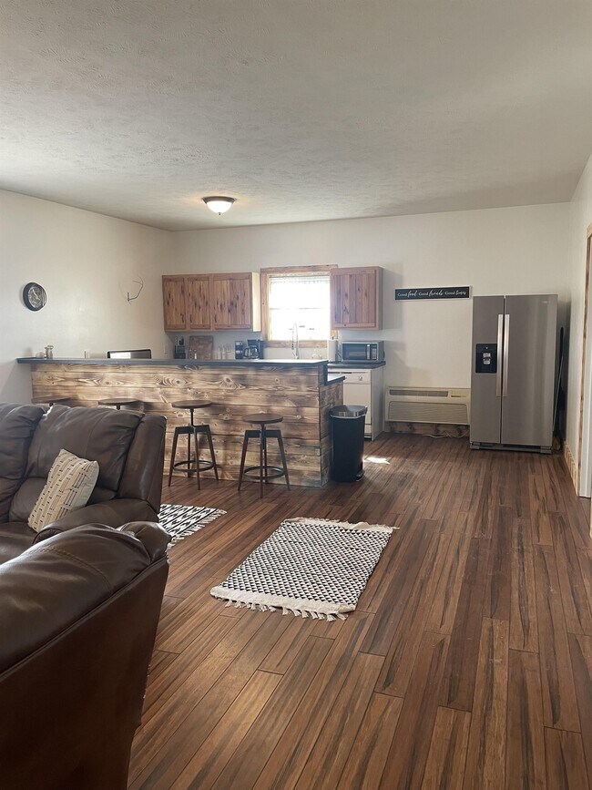 10798 E Magnolia Rd, Gypsum, KS 67448 House Rental in Gypsum, KS