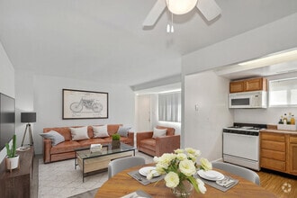 Building Photo - Barclay Square Apartments