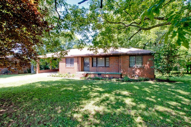 705 Jordan Ln NO - 705 Jordan Ln NW
