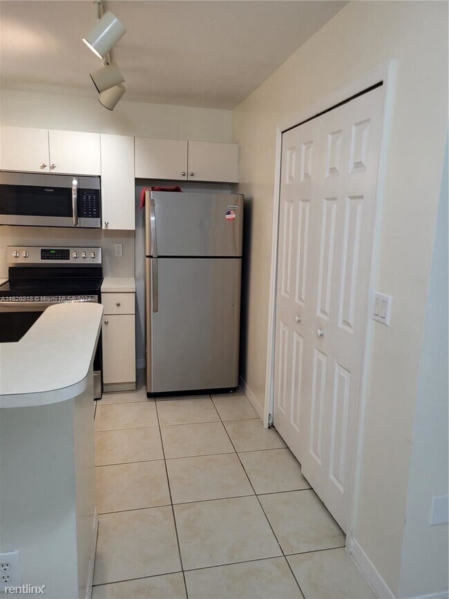 Foto del edificio - 3 br, 2 bath House - 1260 SE 31st Ct # 106-34