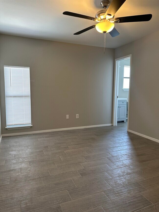 Foto del edificio - 101 Rockwell Way