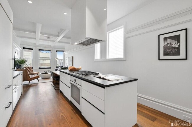 Foto del edificio - 3025 Washington St
