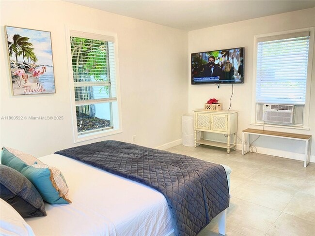 Foto del edificio - 118 NE 46th St
