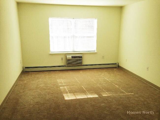 Foto del edificio - 225 Littleton Rd