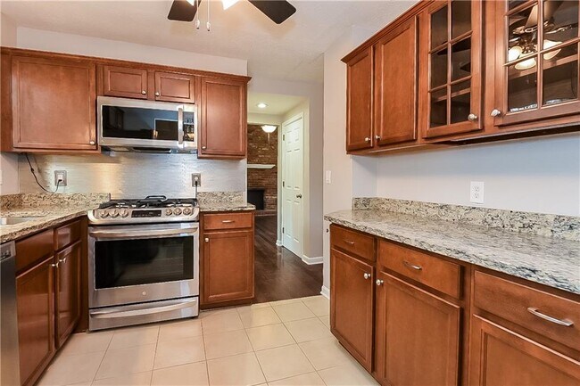 Foto del edificio - 461 Barnsdale Dr