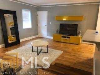 Foto del edificio - 348 East Paces Ferry Rd NE