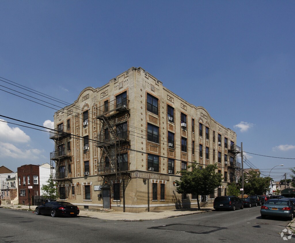 Primary Photo - 619 Glenmore Ave