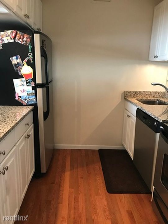 Foto del edificio - 1310 N Ritchie Ct