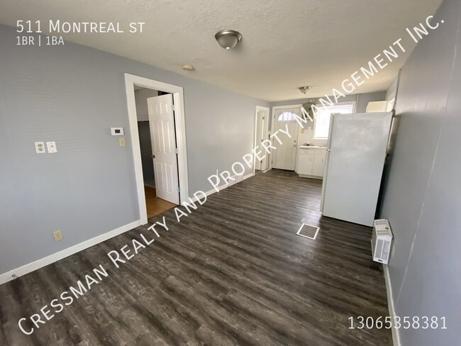 Building Photo - 1 bed, 1 bath FULL HOUSE with large yard, ...