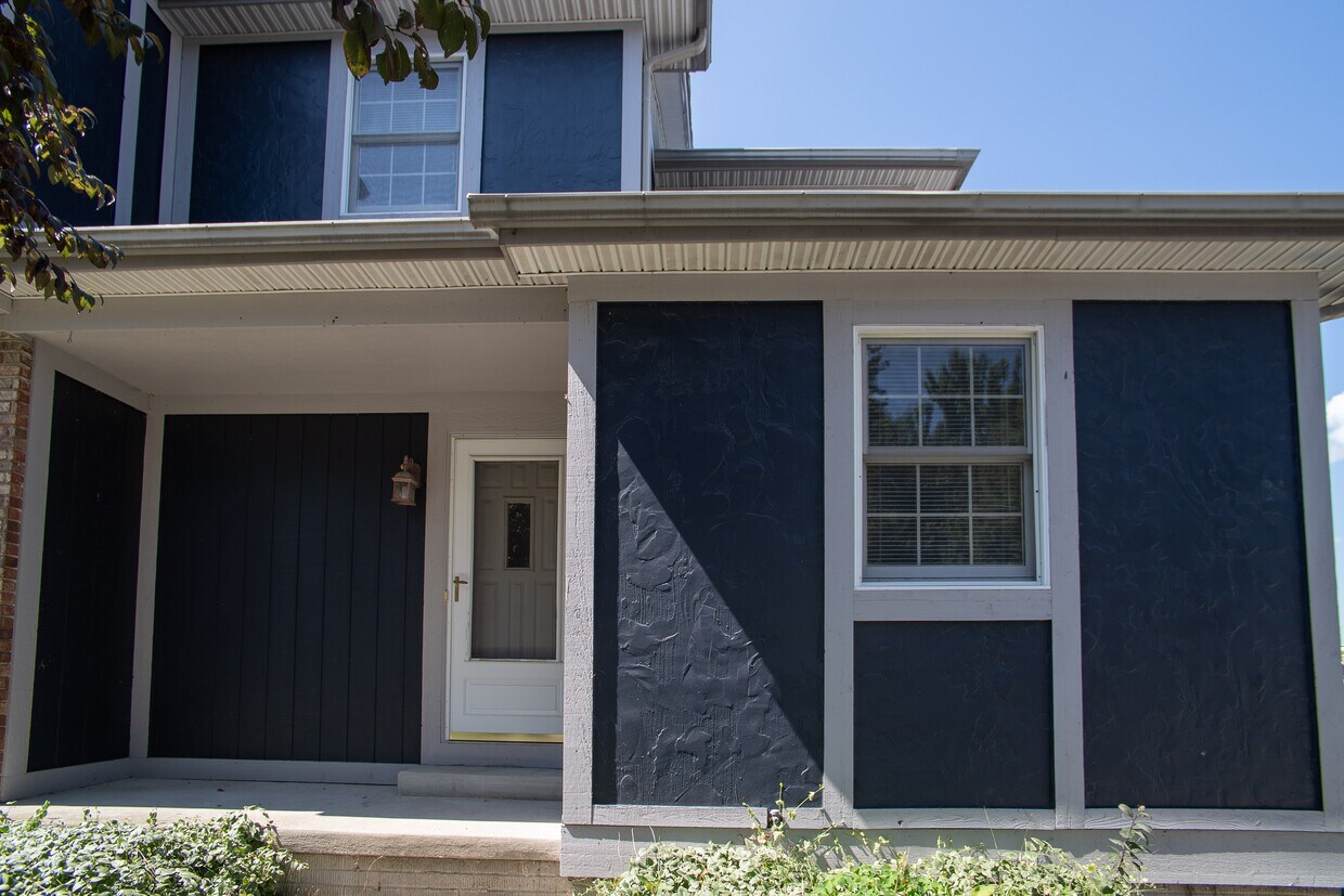 Primary Photo - 309 Wrexham Ln