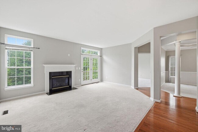 Foto del edificio - 6008 Preswell Ct