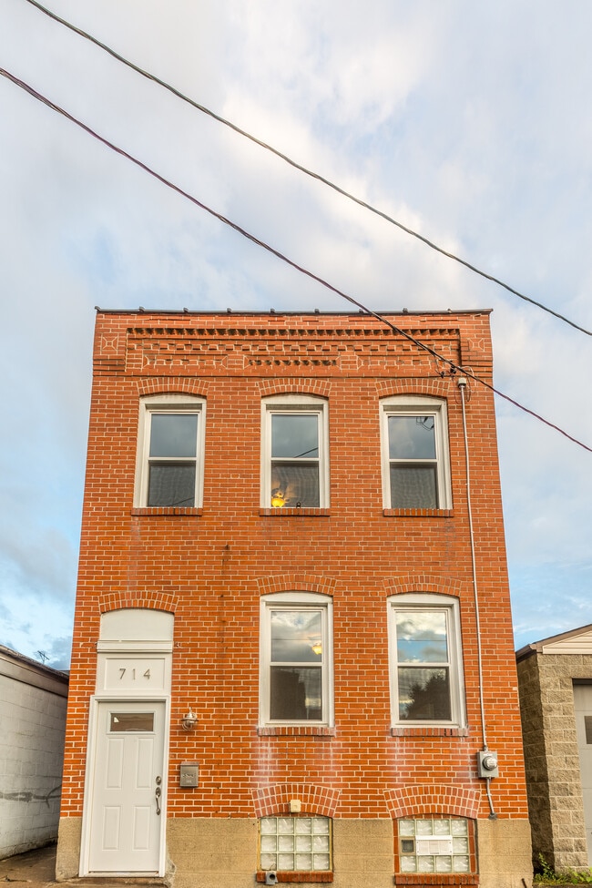 Photo - 714 State Way House