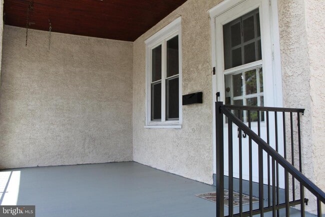 Foto del edificio - 23 W 2nd St