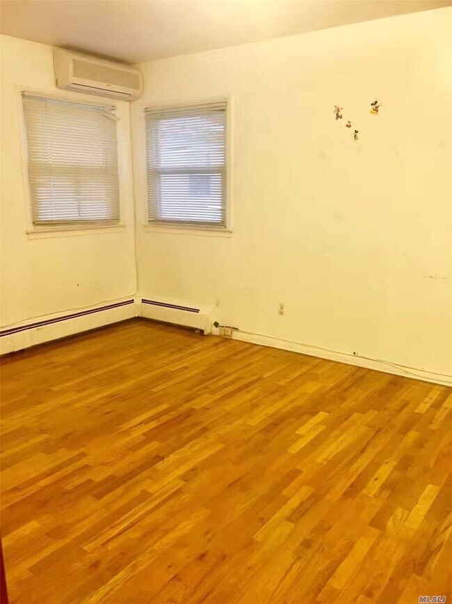 Building Photo - 53-24 Little Neck Pkwy