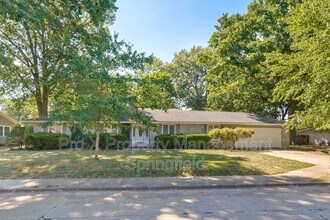 Building Photo - 5519 S Dollison Ave