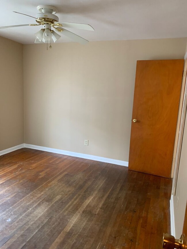 Building Photo - Beautiful 3Bedroom/2Bath Home near VSU!!!
