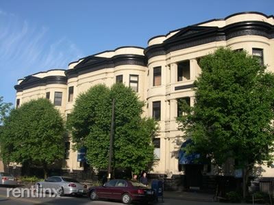 Primary Photo - 1139 N Highland Ave