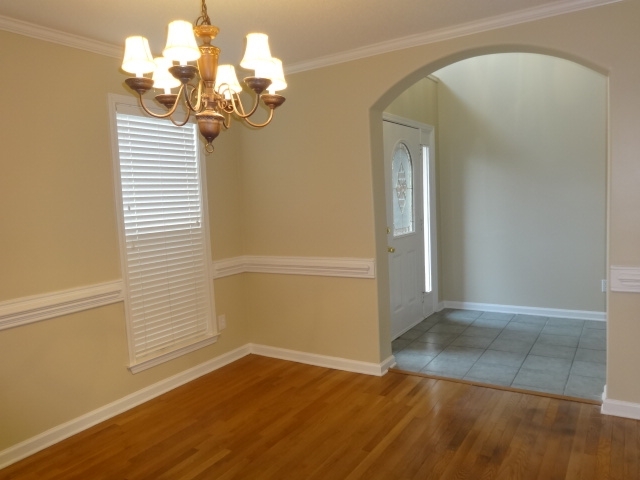 Building Photo - 1516 Far Drive
