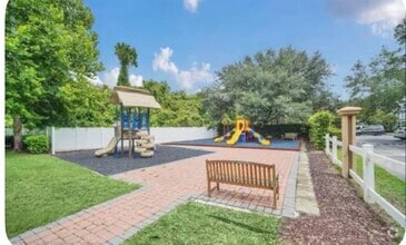 Building Photo - 5364 Diplomat Ct