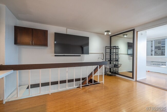 Foto del edificio - $2500.00 | 1BD/1BA Loft Style Condominium ...