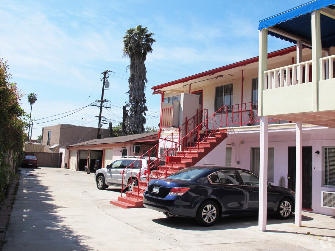 Foto del edificio - 3598 Los Flores Blvd