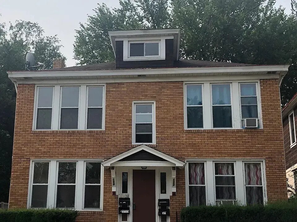 Primary Photo - 132 Birmingham Ave