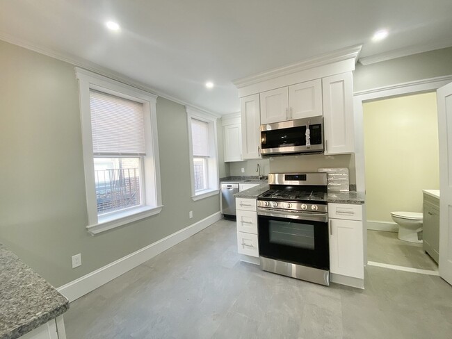 Foto del edificio - 131 Orleans St