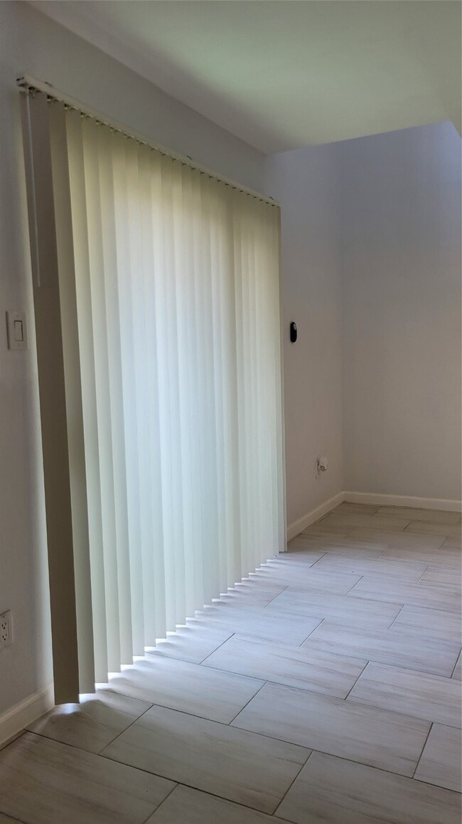 Foto del edificio - 2800 Jeanetta St