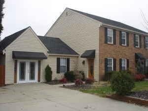 Building Photo - 6123 Carmel Rd