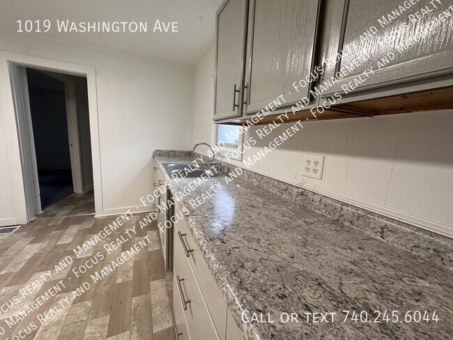 Foto del edificio - 1019 Washington Ave