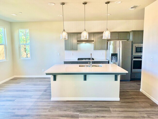 Foto del edificio - Newly Built 3/2.5 Bonadelle Home in Rivers...