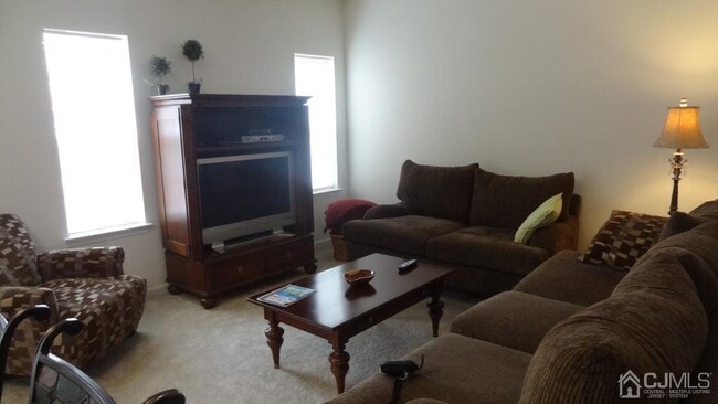 Foto del edificio - 42 Andrews Way