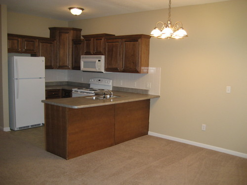 Building Photo - 4930 Breckenridge Ave