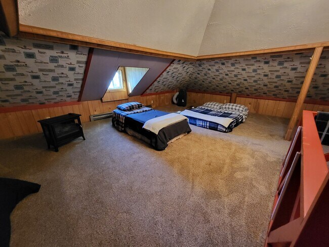 Foto del edificio - 1406 S Bartholomew Canyon Dr