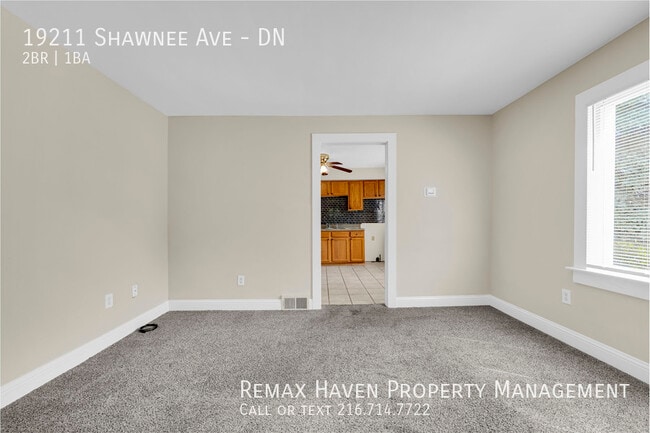Foto del edificio - 19211 Shawnee Ave