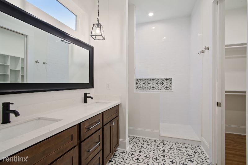Building Photo - 3 br, 2 bath House - 1203 Mehle St