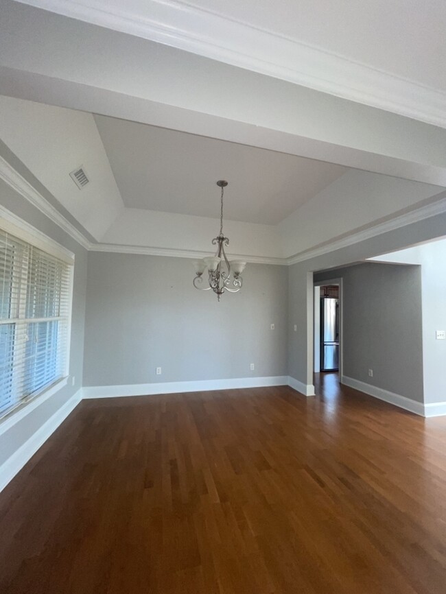 Foto del edificio - 102 Stone Cottage Dr