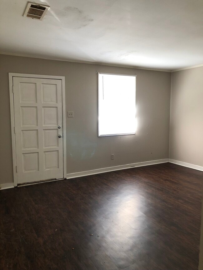 Living Room - 4105 Gaylark Rd N