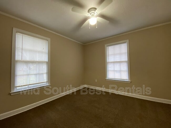 Building Photo - 3206 W Shirley Cir