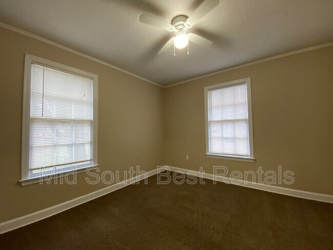 Foto del edificio - 3206 W Shirley Cir