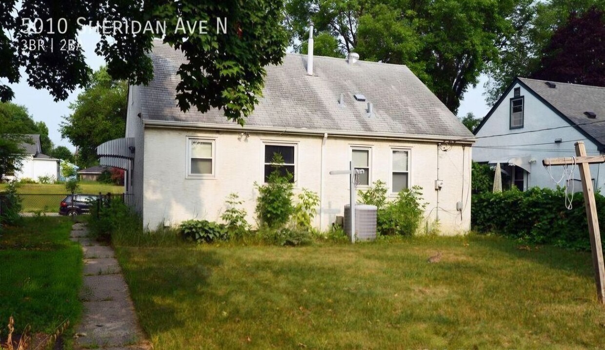 Foto del edificio - 5010 N Sheridan Ave