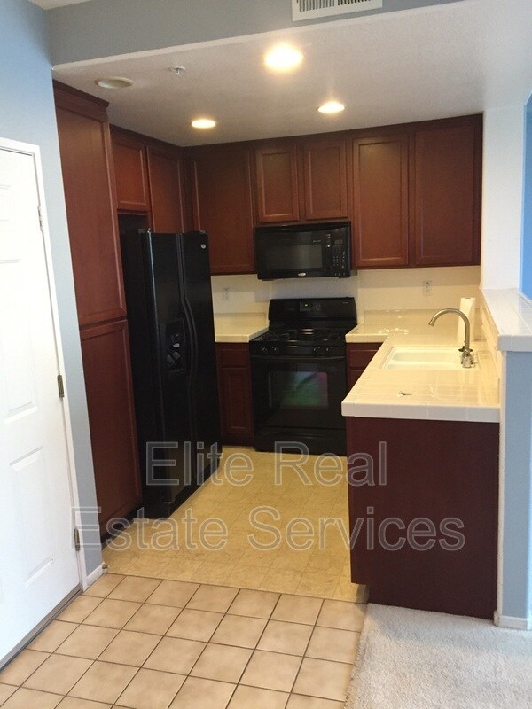 Primary Photo - 1241 Santa Cora Ave