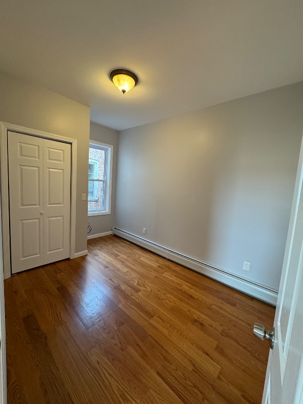 Building Photo - 1009 Avenue C